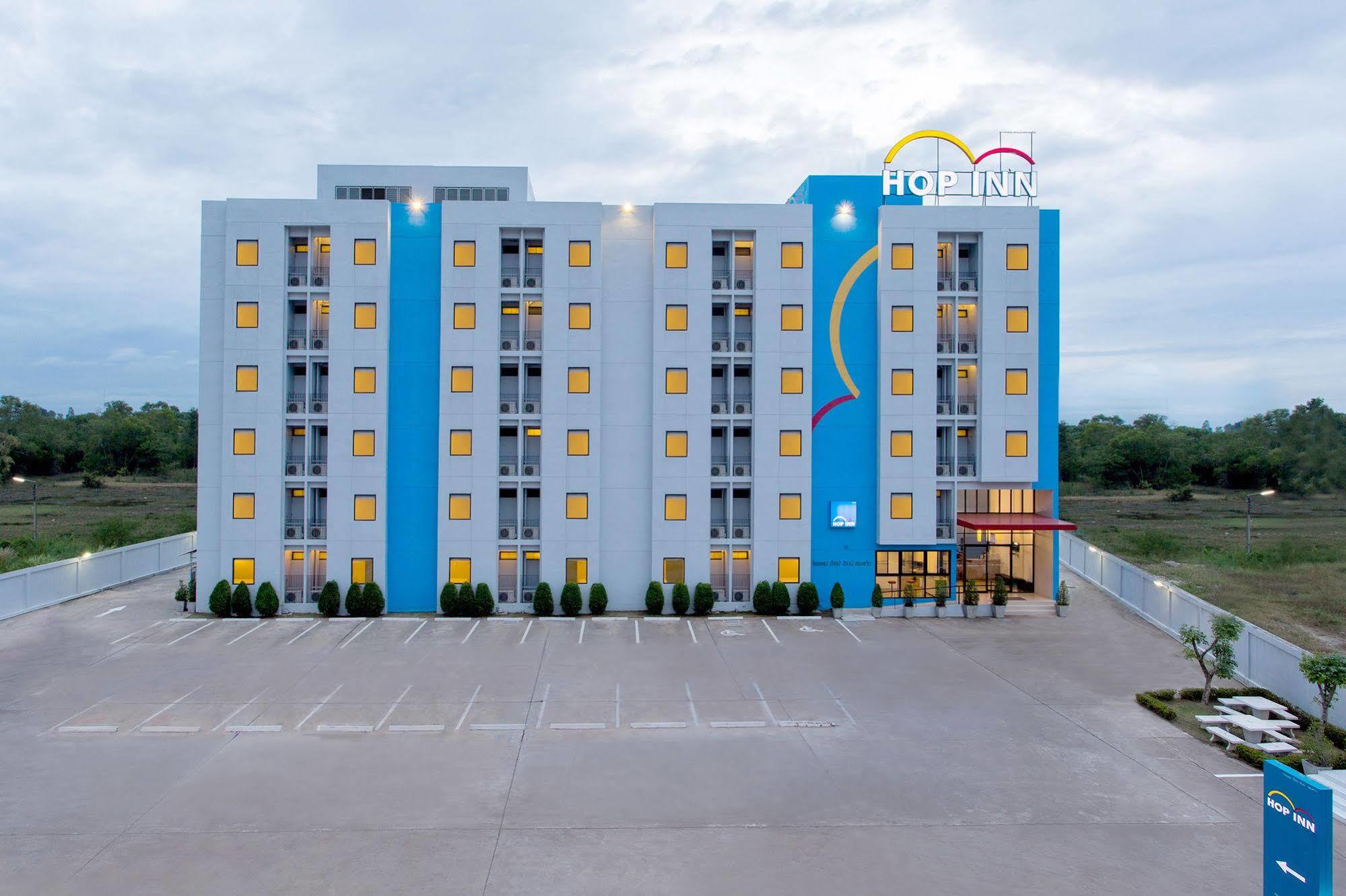 Hop Inn Kanchanaburi Bagian luar foto